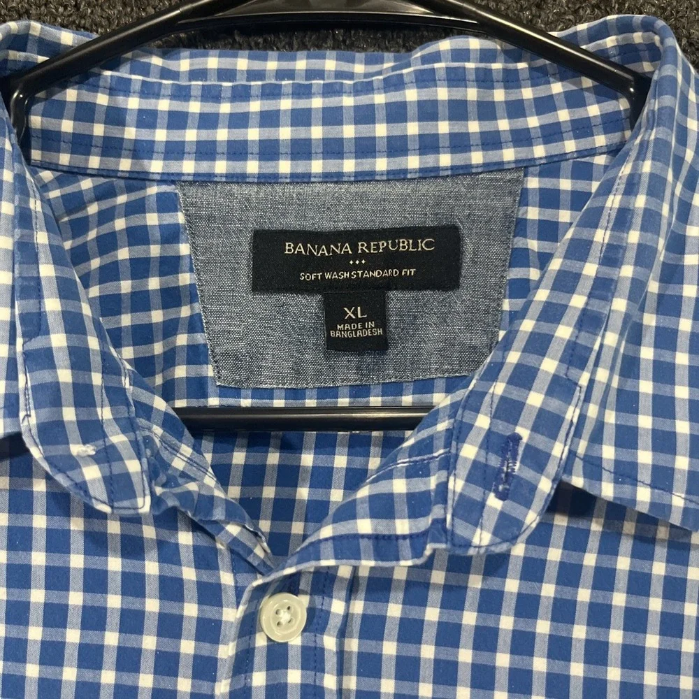 Banana Republic Mens XL Blue Gingham Soft Wash Standard Fit Button Down Shirt